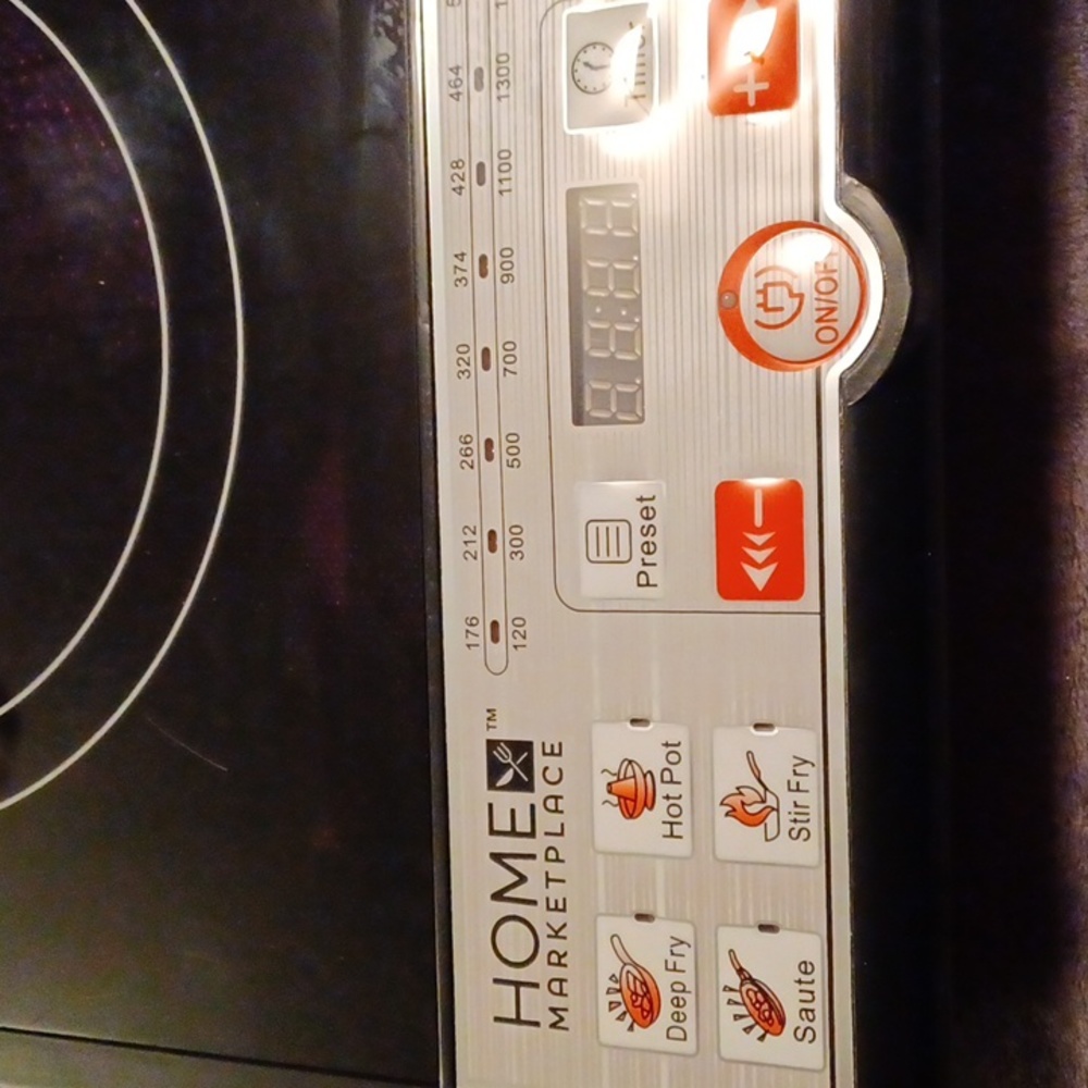 Push button induction cooker - Picture 3 of 11